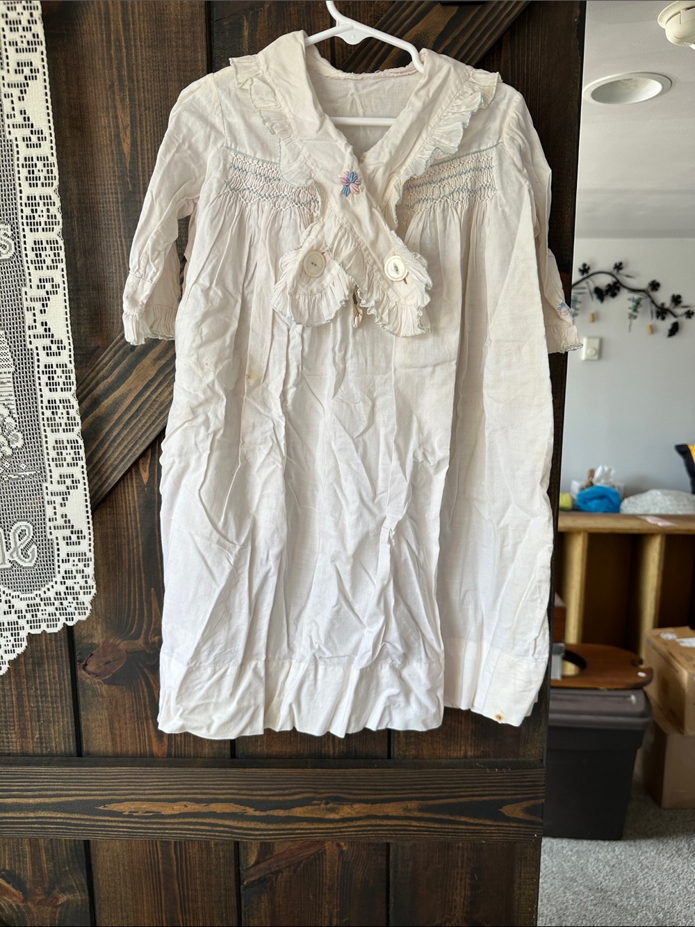 Vintage Girls White Ruffled Collar Dress